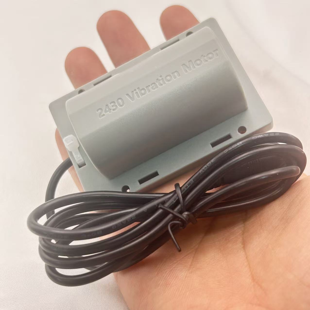 Dc Motor - محرك اهتزاز صغير 2430 12 فولت