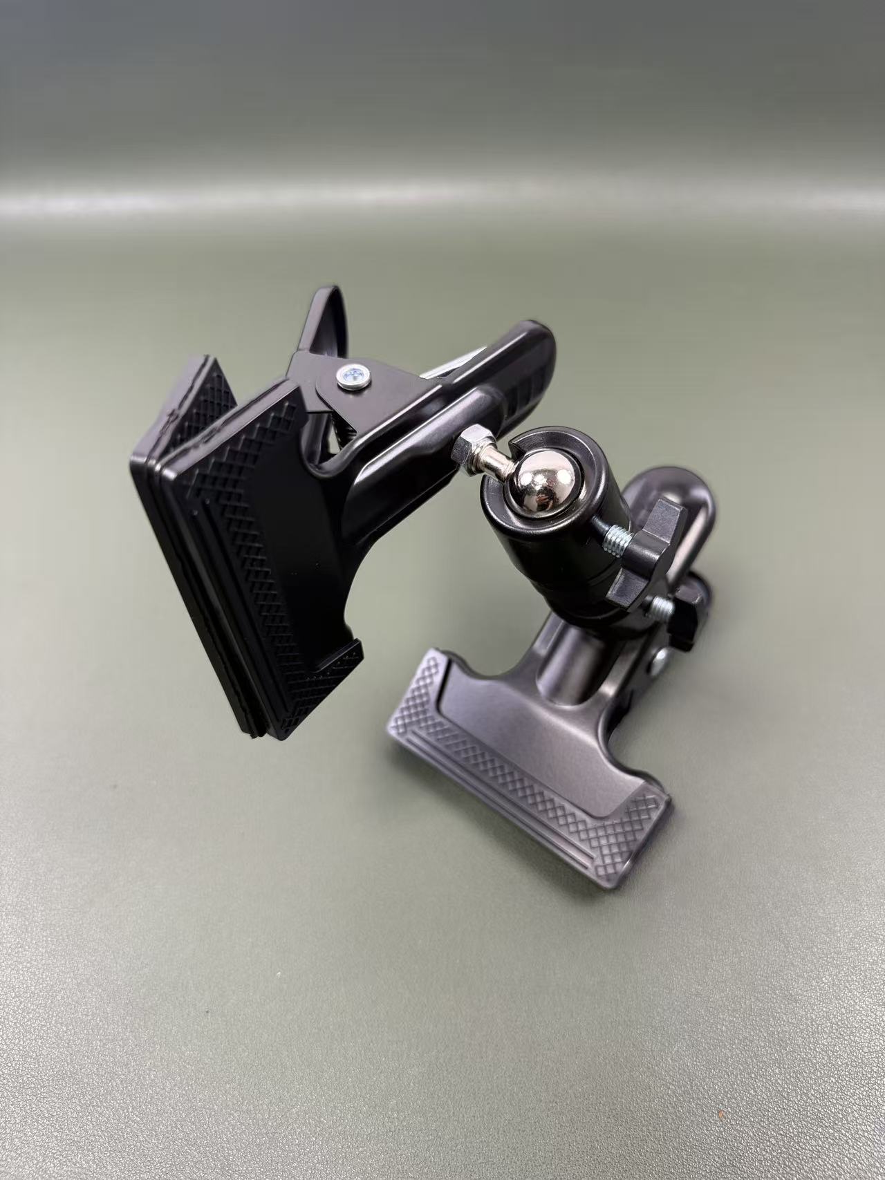 Pan Tilt Bracket - حامل مكتبي دوار مزدوج الرأس بمشبك